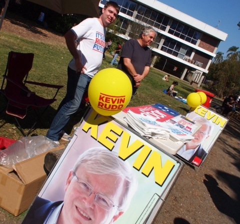 Rudd supporters at West End markets