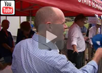 9 News Brisbane: Campbell Newman heckled at Redcliffe by-election and accuses protesting firefighters of being fake.