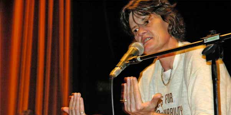 Margo Kingston speaking at Project SafeCom's Don'e Mention the Refugees forum, 2005.