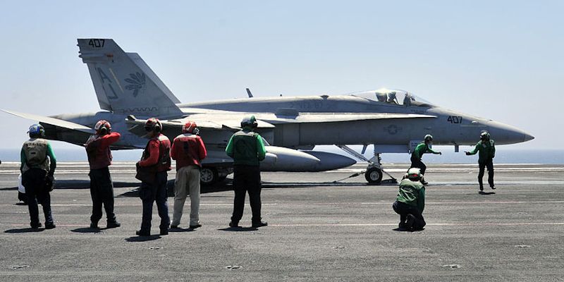 US FA-18C fighter being readied for Iraq Airstrike.  Photo: Wikimedia Commons