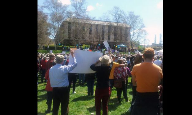 Canberra #PeoplesClimate March: @MargaretOConno5 reports