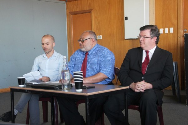 L to R: Jaime de Loma-Osorio (Greens), Mohamed Hassan (Voice of the West), Frank Maguire MP (ALP)