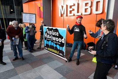 Climate campaigners rally outside the ALP National Conference in Melbourne  Photo: Sally Newell