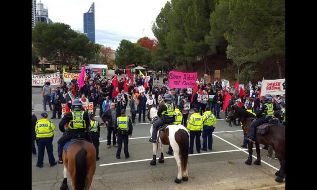 Supporters of the Anti Racist Movement face off against Reclaim Australia supporters in Perth: Rick Hoyle – Mills reports