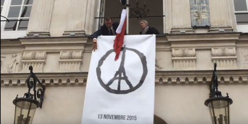 Solidarity with the murdered victims in Paris: @takvera reports from #Nantes #jesuisparis