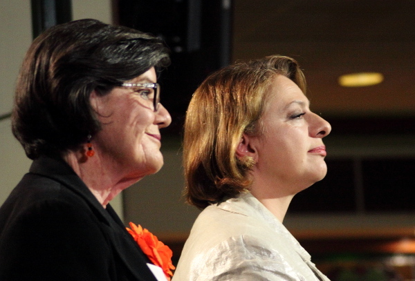McGowan and Mirabella listen to Jacky's question. Photo: @Jansant
