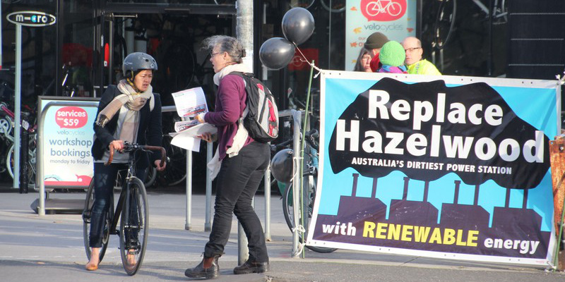 Climate Action Moreland members campaigning for Hazelwood closure