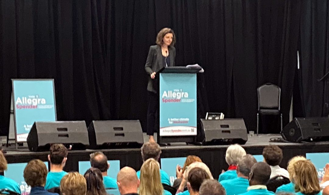 THREAD: Liberalism roars back to life as Allegra Spender stands up for #WentworthVotes